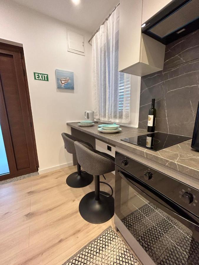 Maestral Apartment โปเรช ภายนอก รูปภาพ