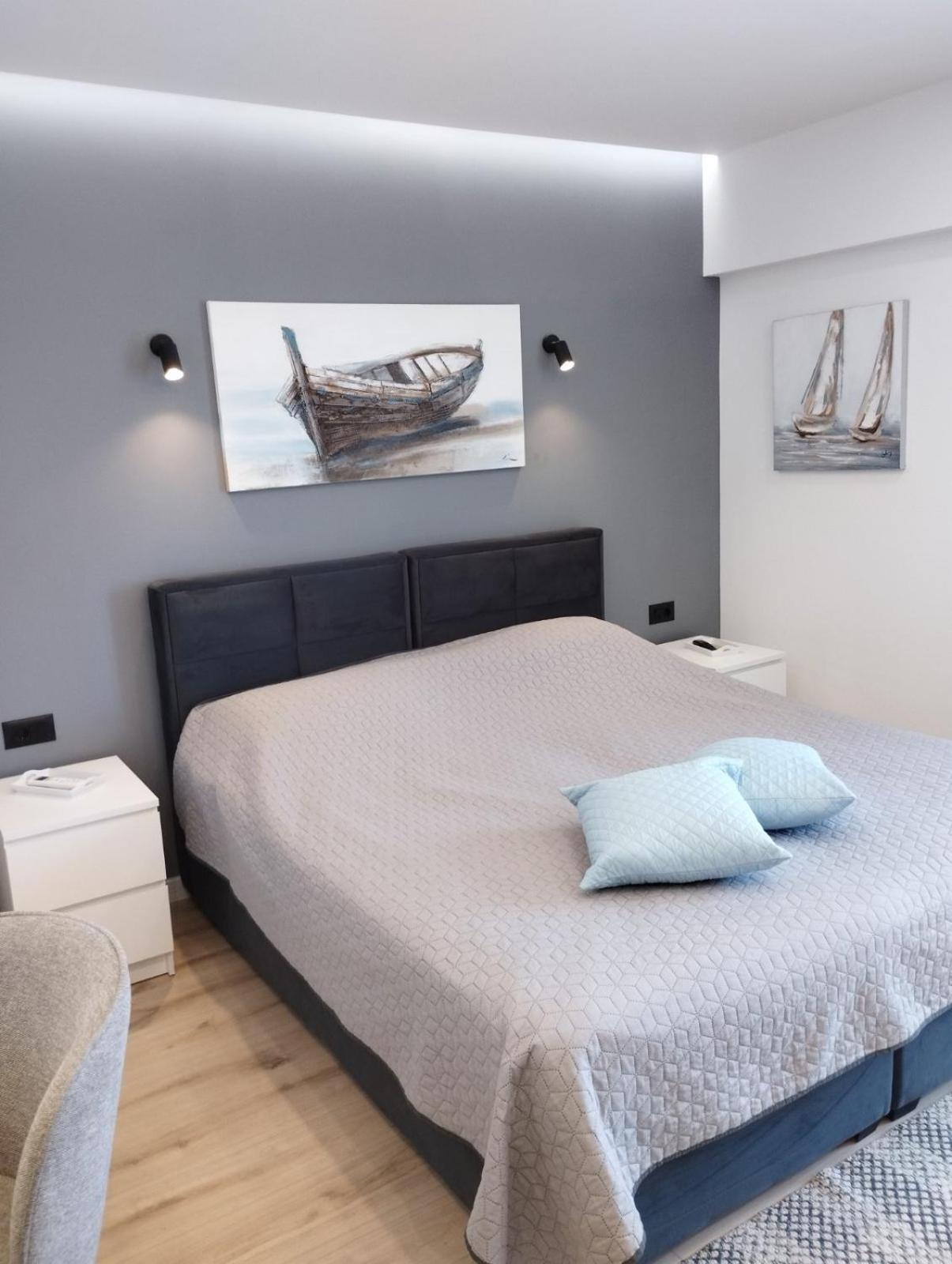 Maestral Apartment โปเรช ภายนอก รูปภาพ